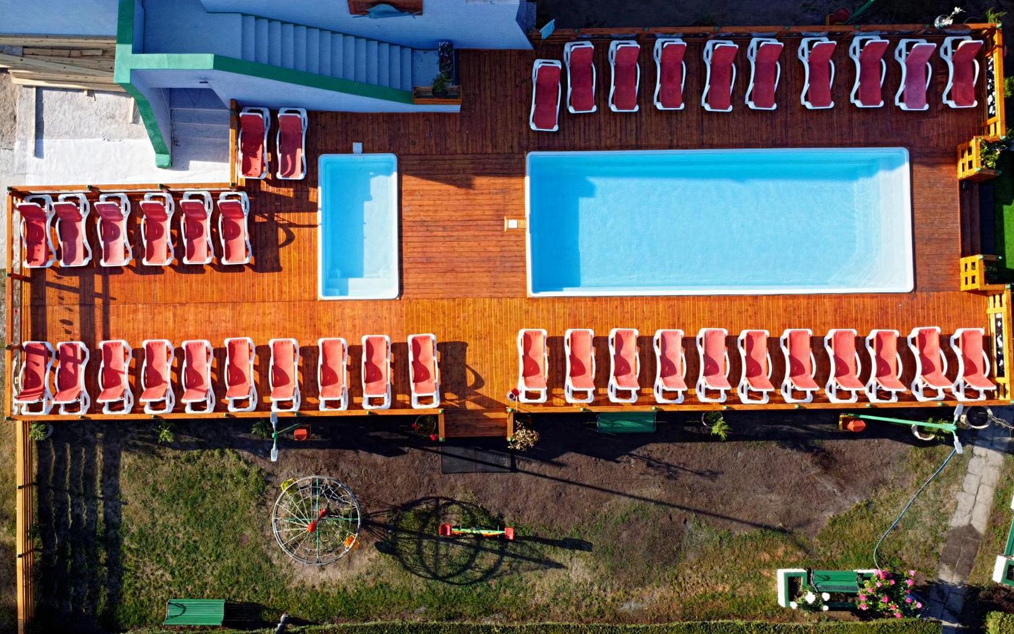 Voila Mamaia Hotel Exterior foto