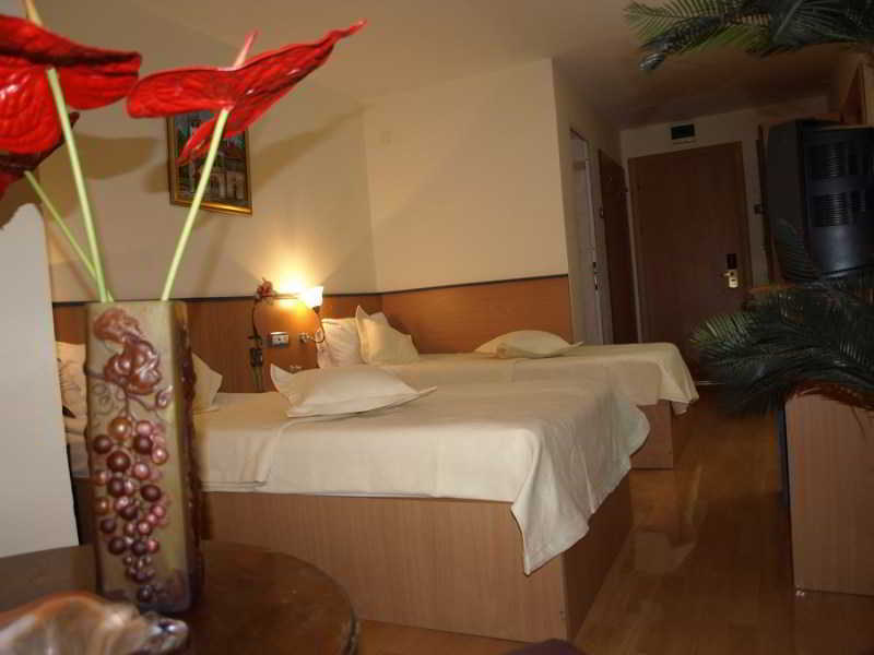 Voila Mamaia Hotel Exterior foto